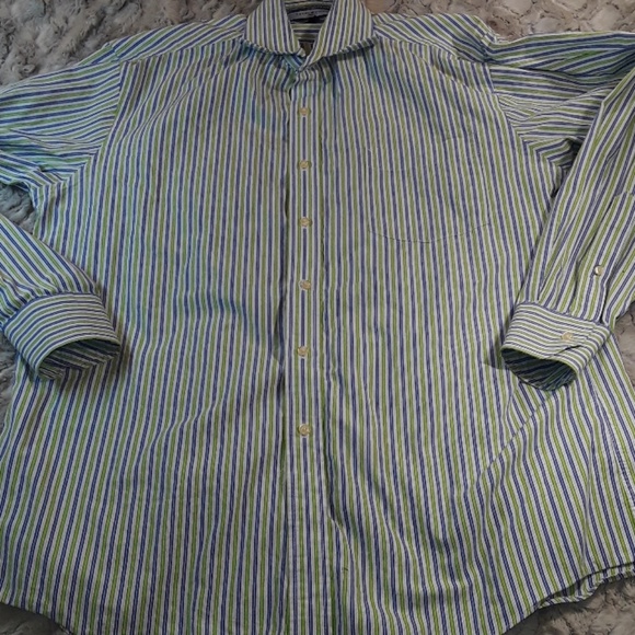 2 Tommy Hilfinger button down shirts Sz. Lg. - Picture 6 of 8